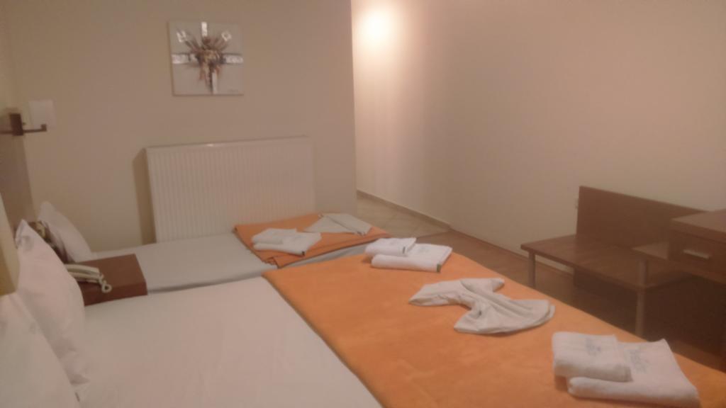 Zorbas Hotel Миртея Экстерьер фото