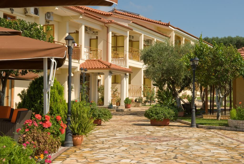 Zorbas Hotel Миртея Экстерьер фото