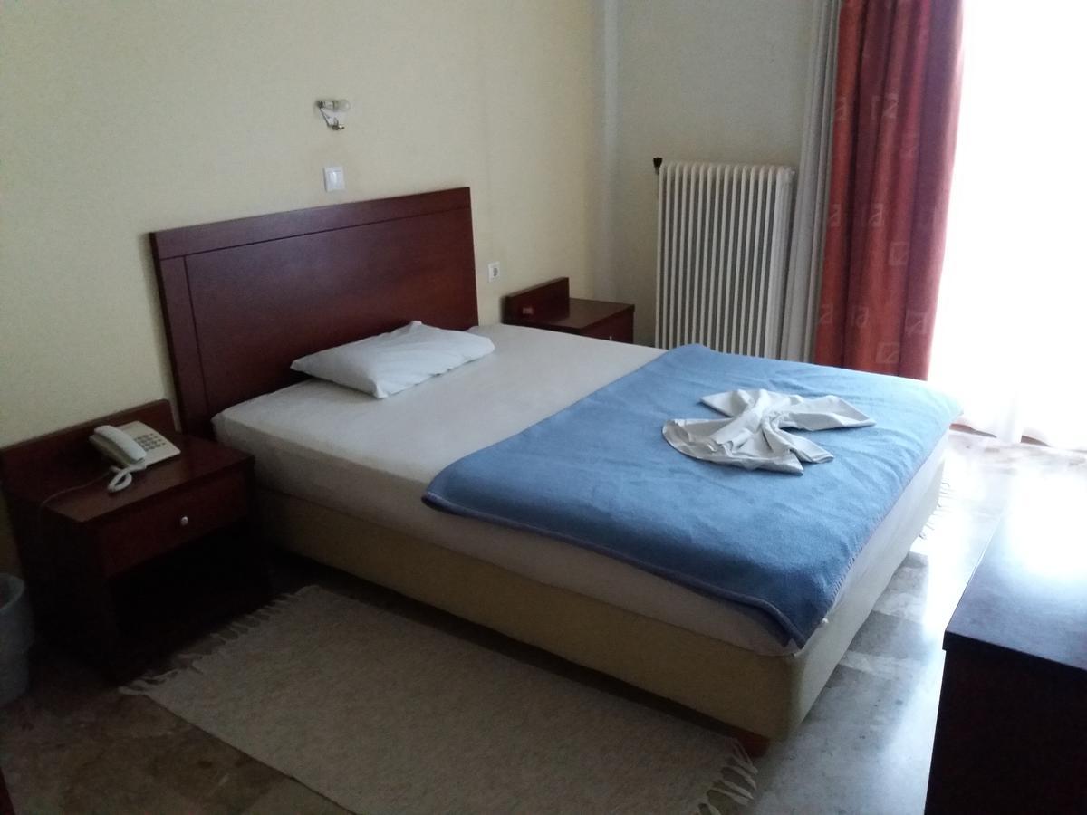 Zorbas Hotel Миртея Экстерьер фото