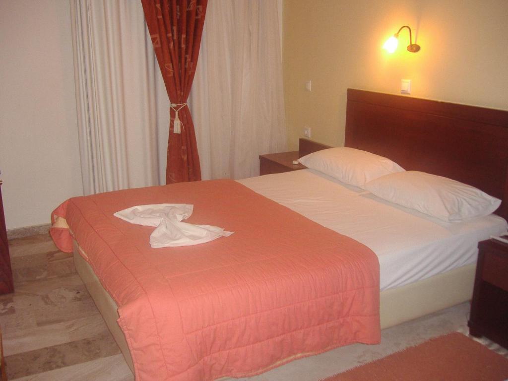 Zorbas Hotel Миртея Номер фото